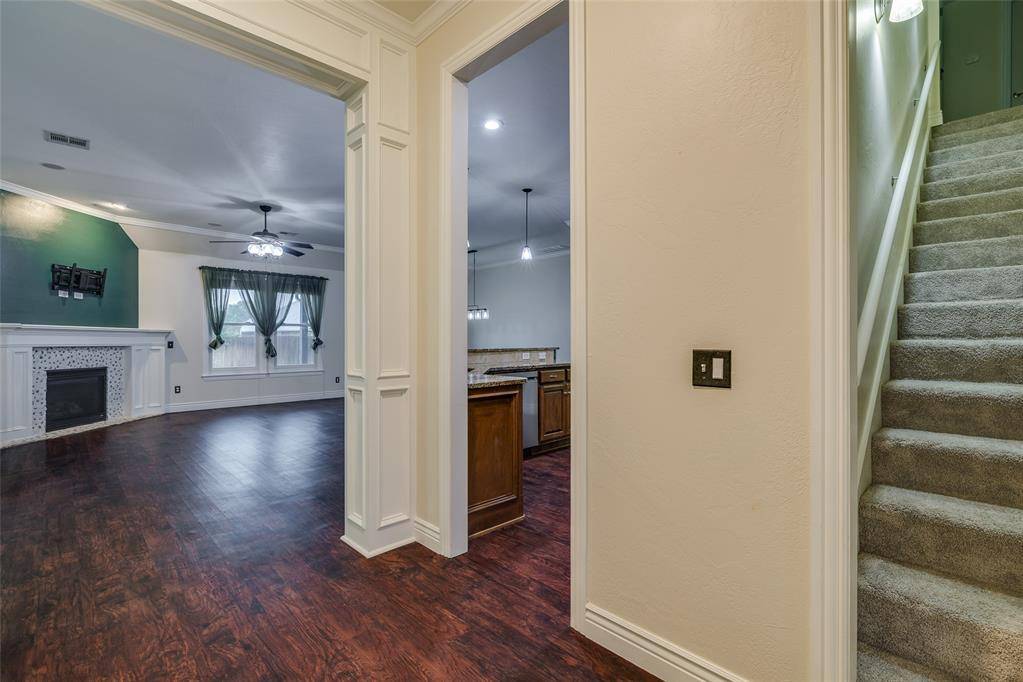 16412 Old Oak DR, Edmond, OK 73013