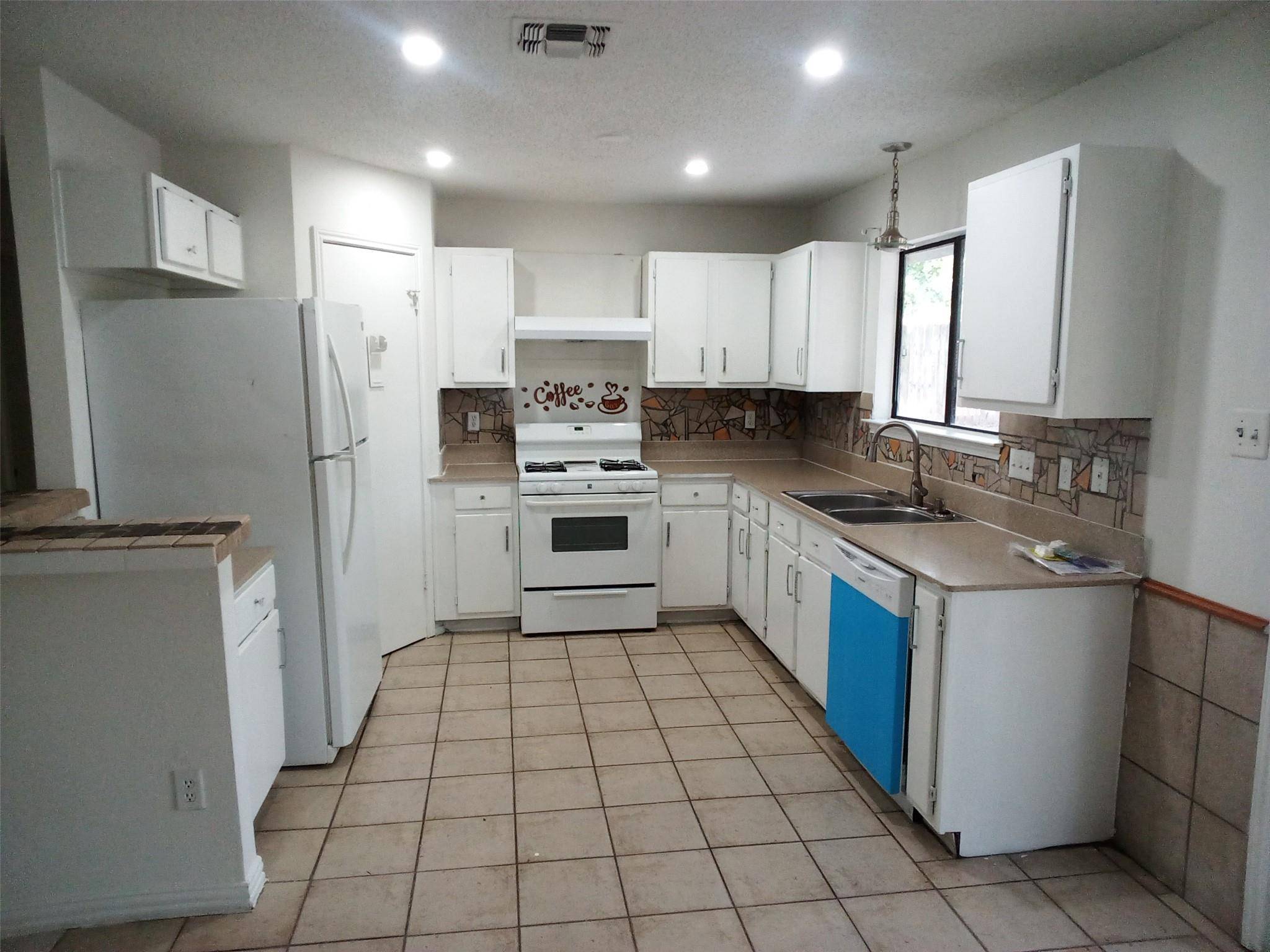 1904 Krizan Ave, Austin, TX 78727