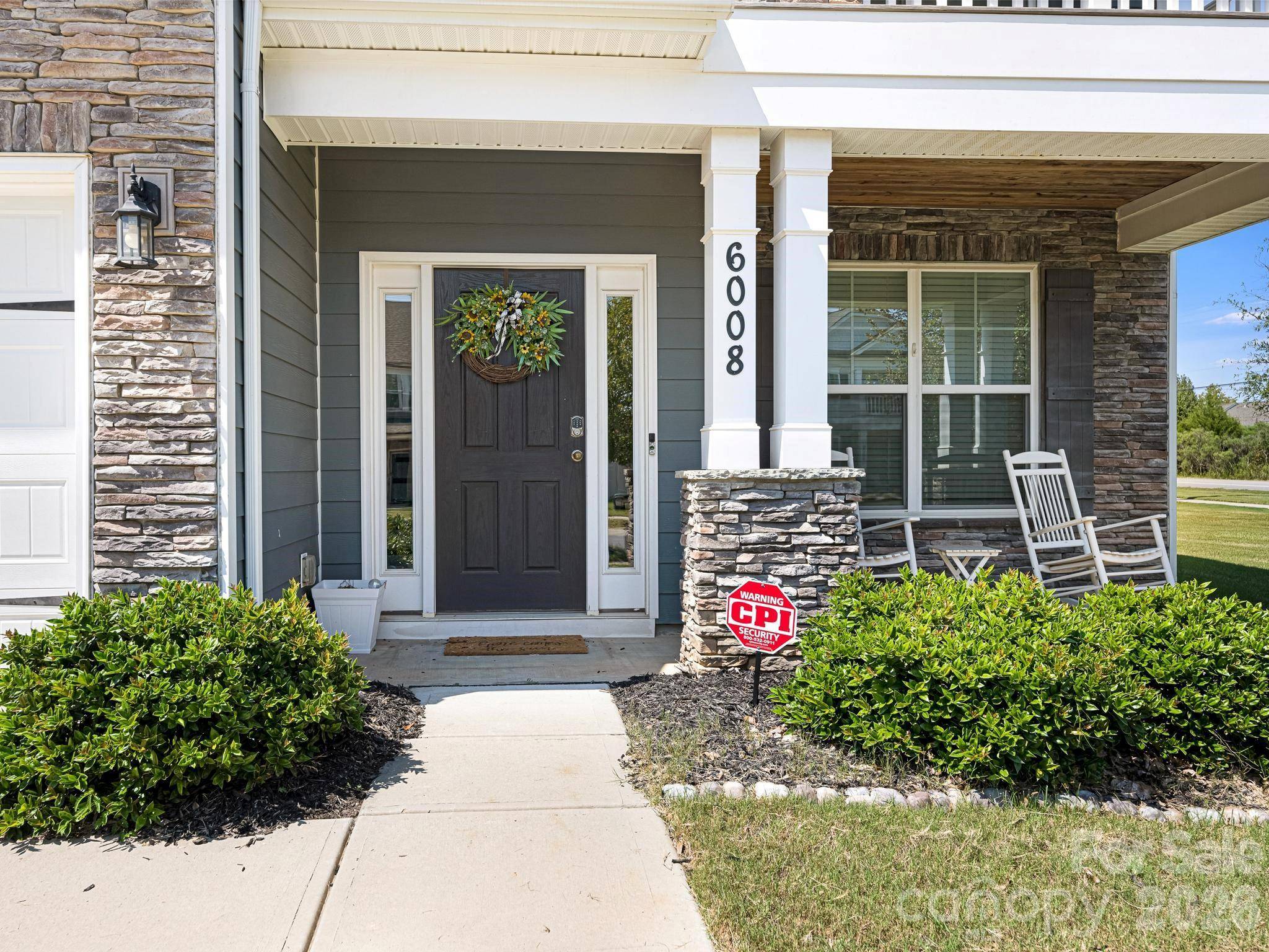 6008 Hampstead Pond LN, Matthews, NC 28105