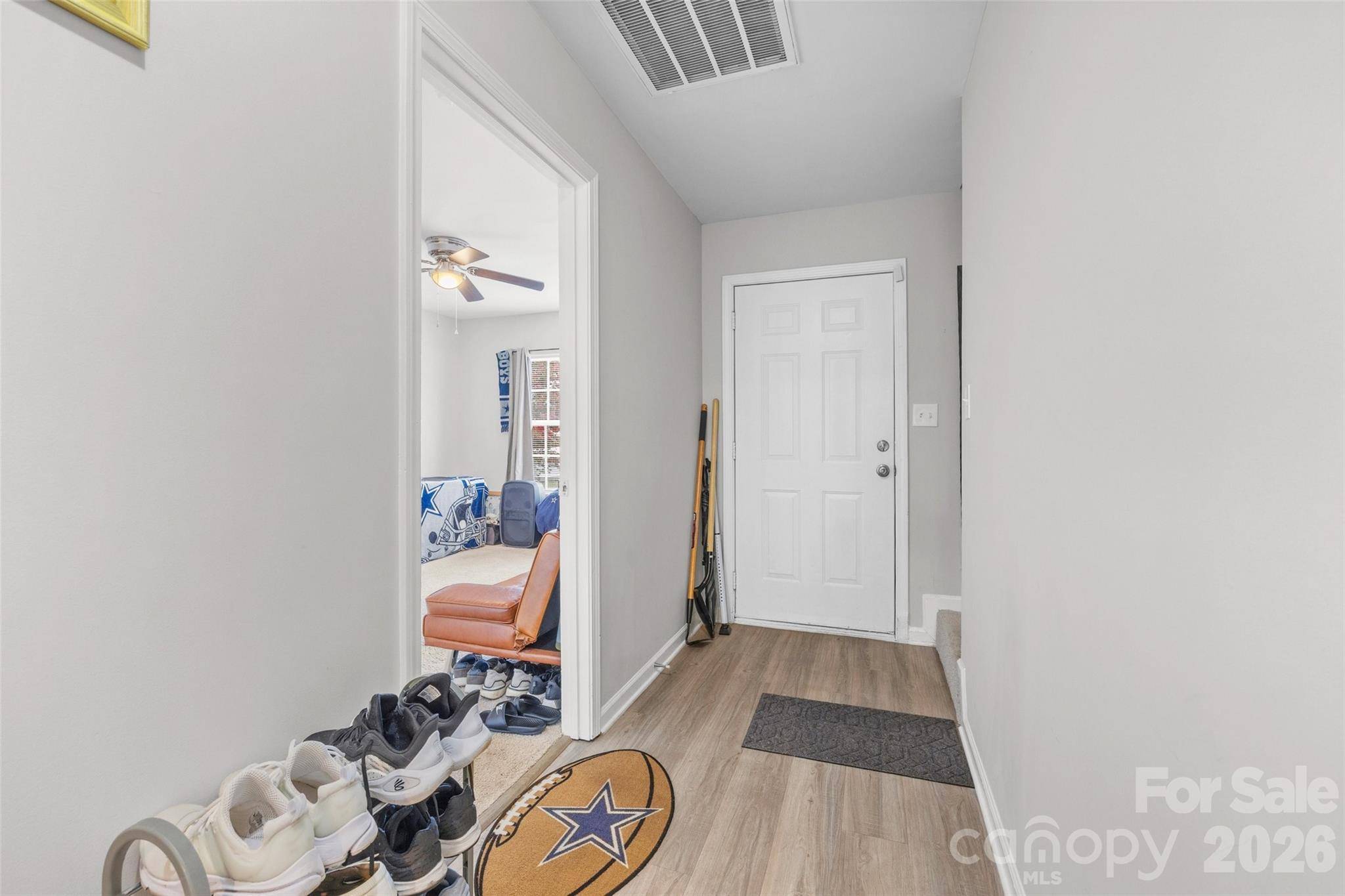 5413 Esther LN, Charlotte, NC 28214