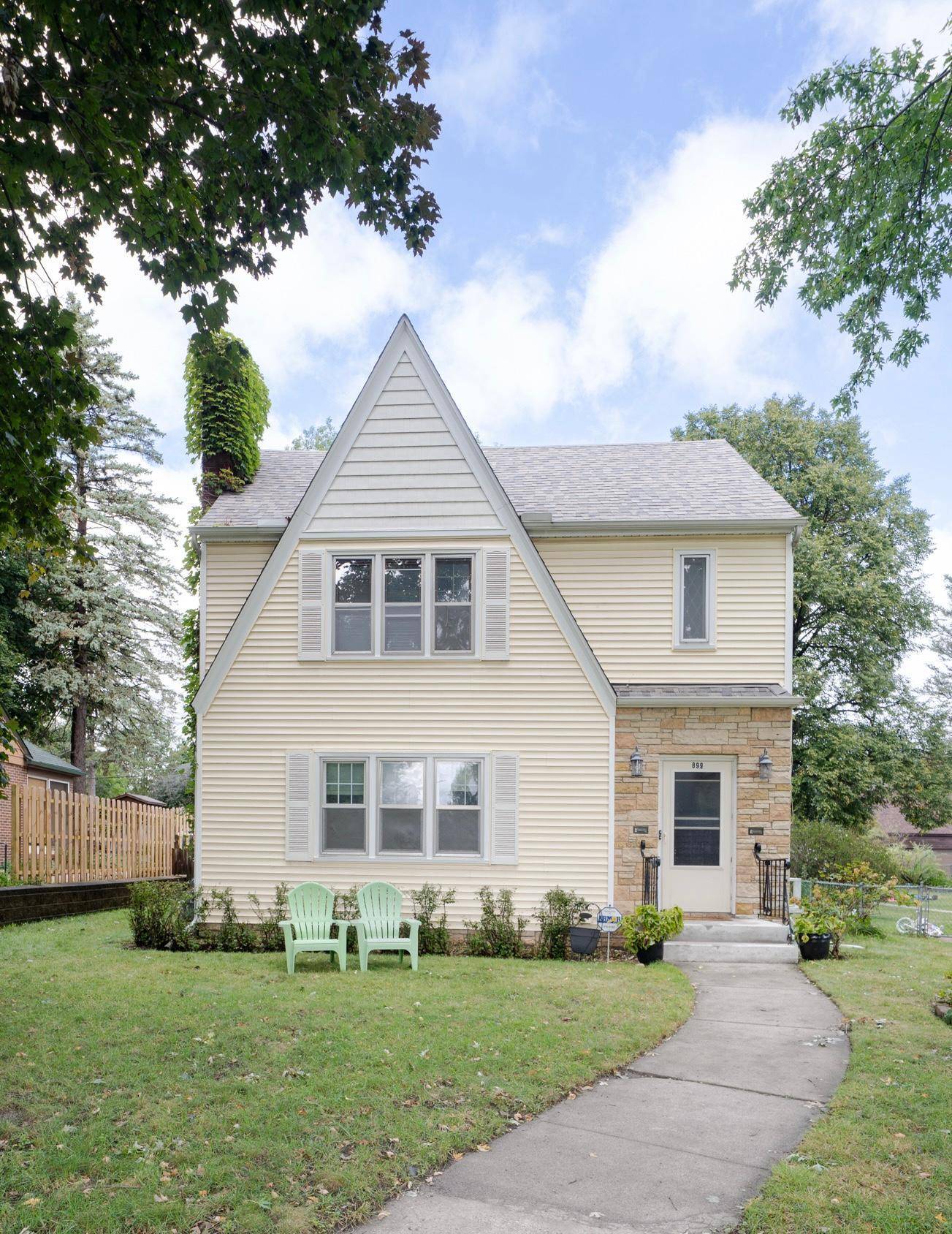 899 Parkview AVE, Saint Paul, MN 55117