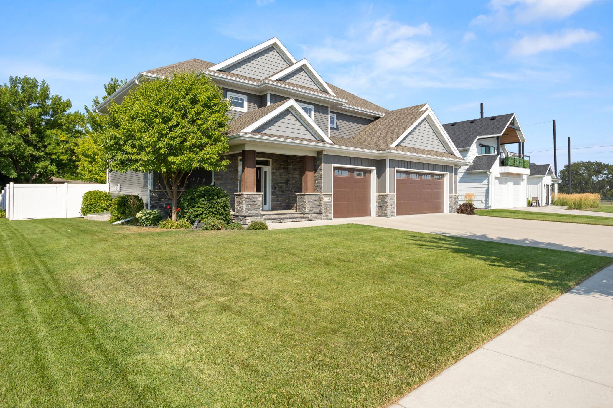 3764 Aspyn LN N, Fargo, ND 58102