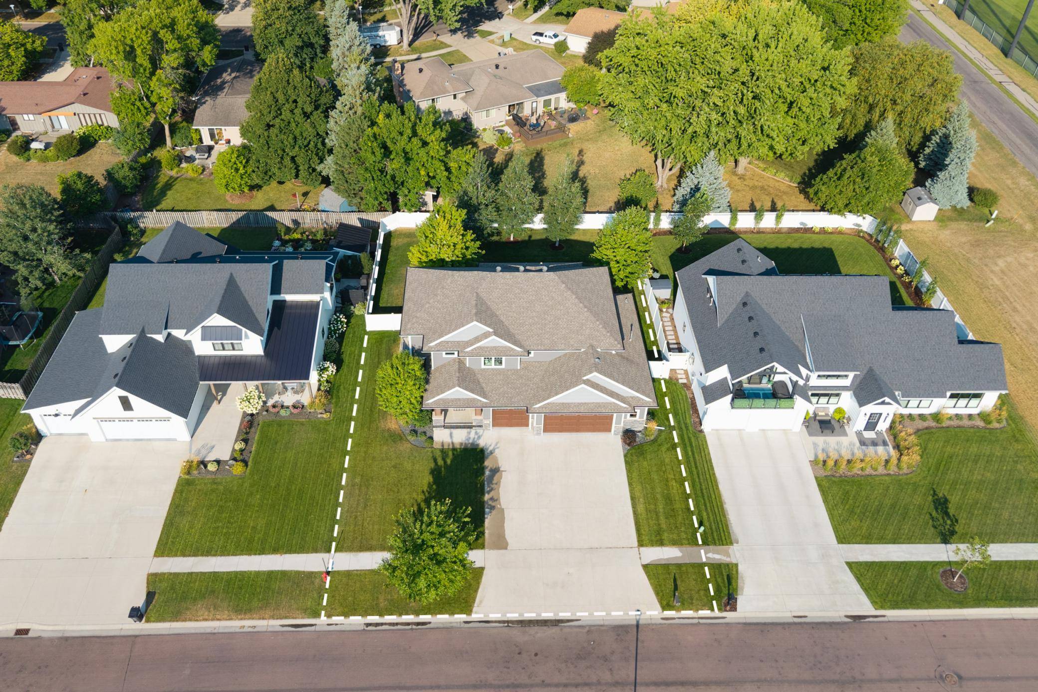 3764 Aspyn LN N, Fargo, ND 58102