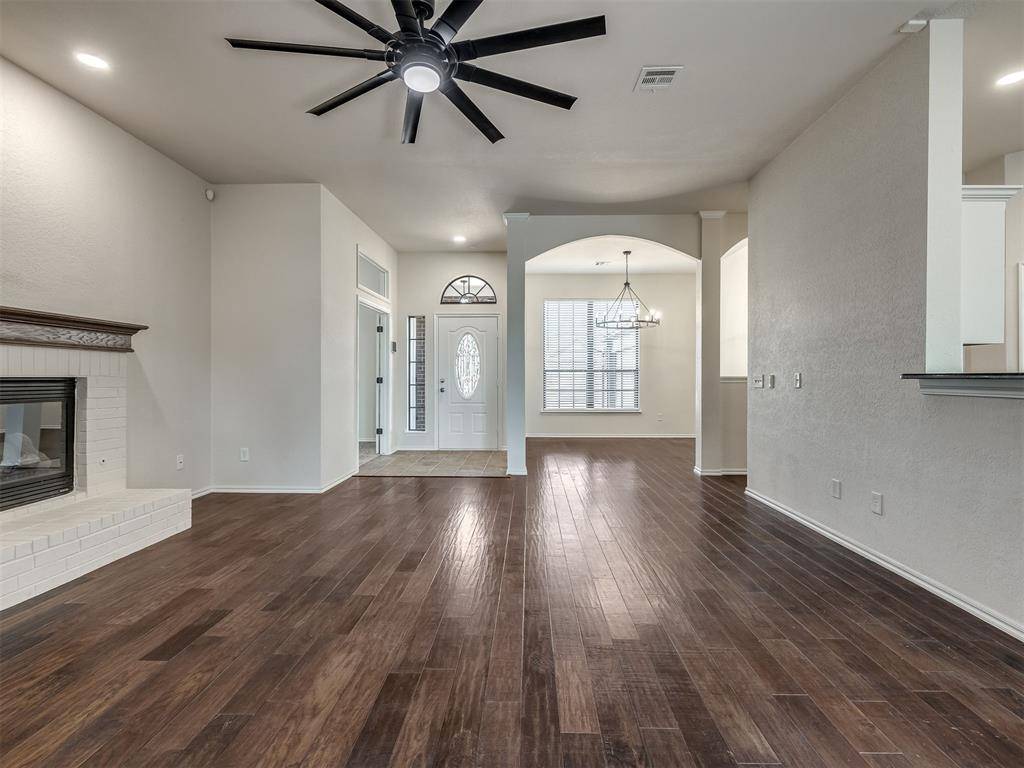 2304 SE 5th ST, Oklahoma City, OK 73160