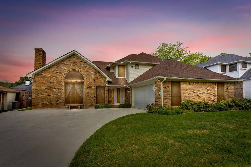 2317 Willow Oak Drive, Irving, TX 75060