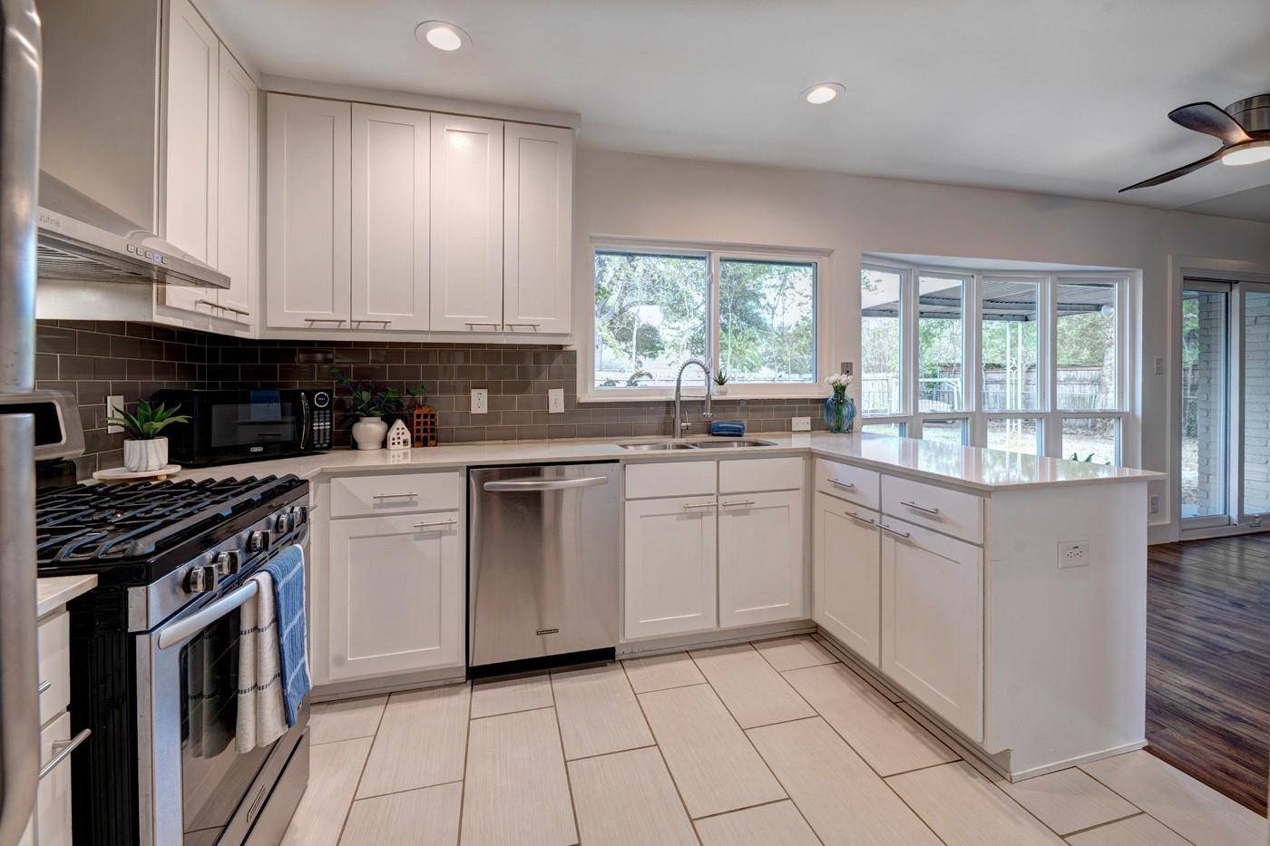 1414 Manford Hill DR, Austin, TX 78753