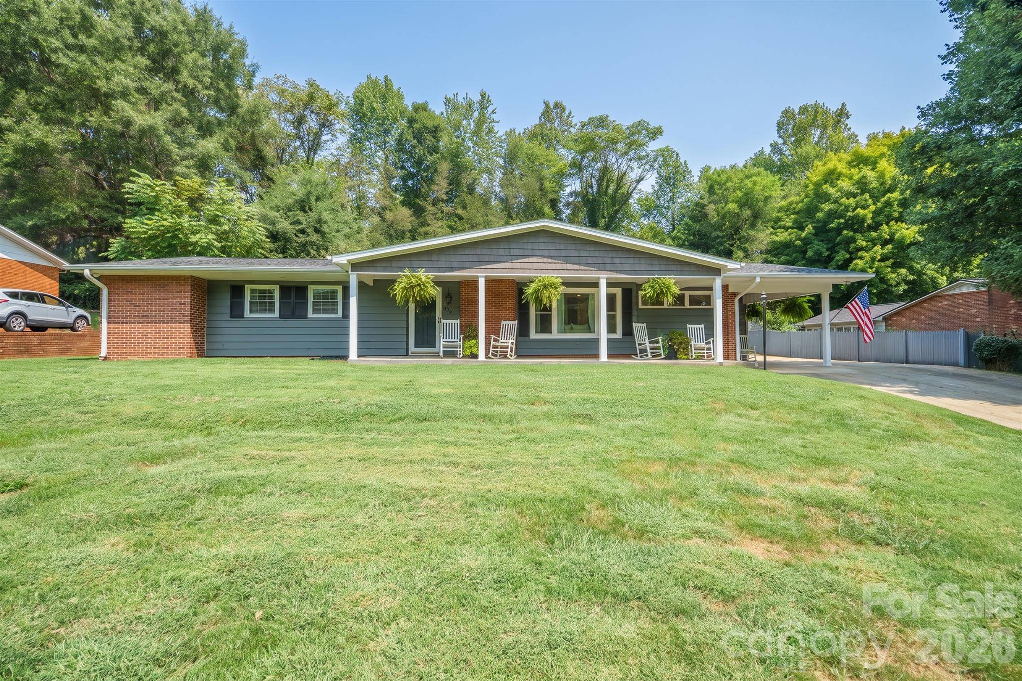 115 Eastwood Park DR SE, Lenoir, NC 28645