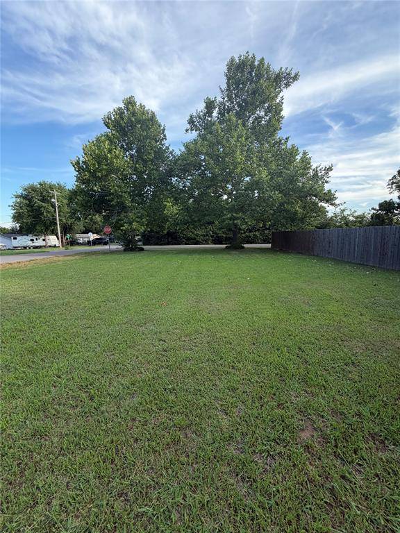 400 N 6th ST, Noble, OK 73068