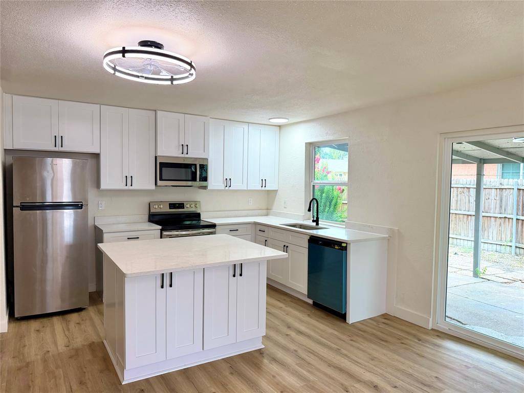 1117 Pioneer Lane, Plano, TX 75023