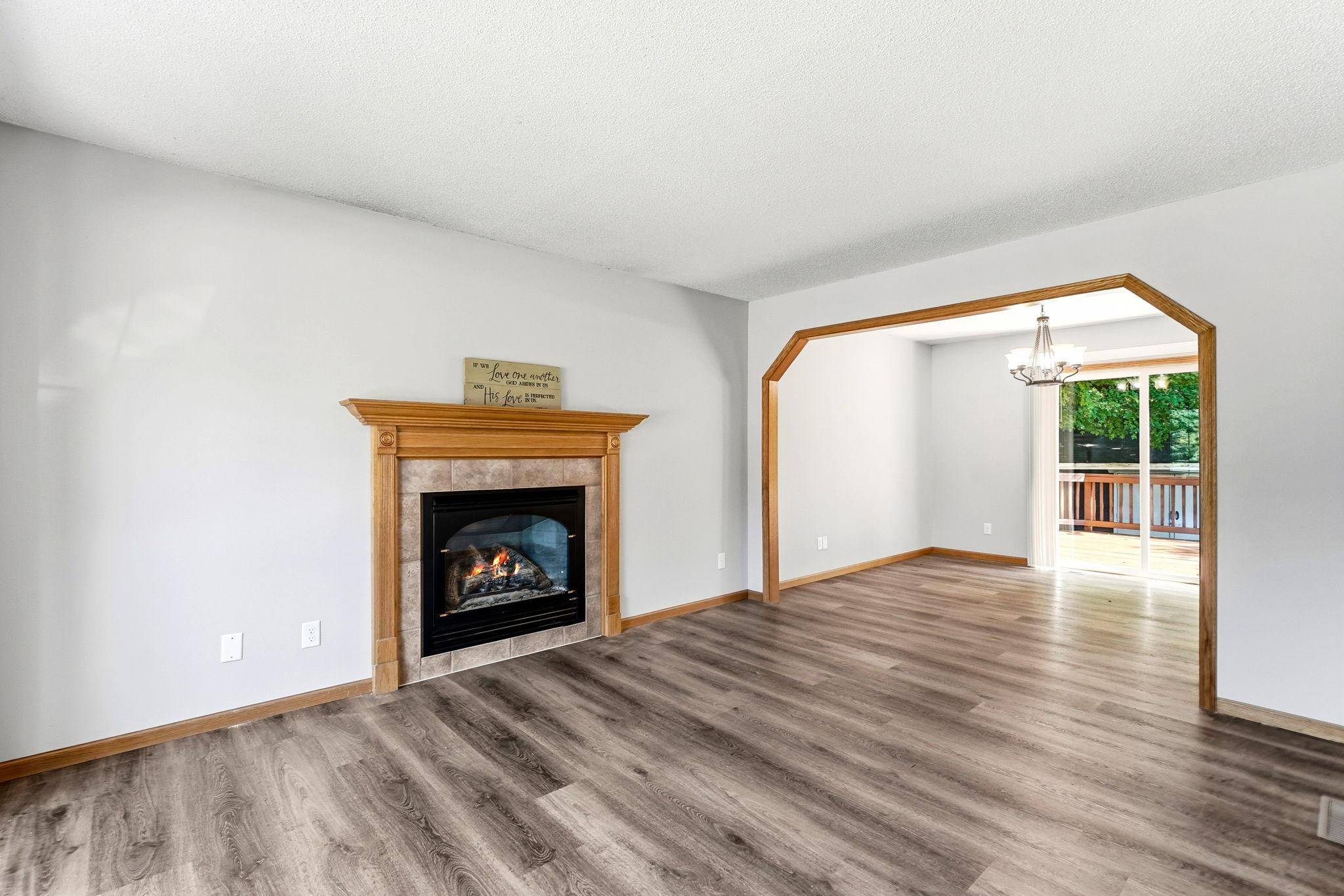 513 Maple Knoll WAY NW, Saint Michael, MN 55376