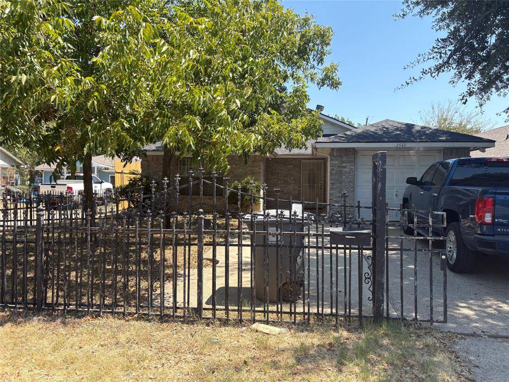 2918 Michigan Avenue, Dallas, TX 75216