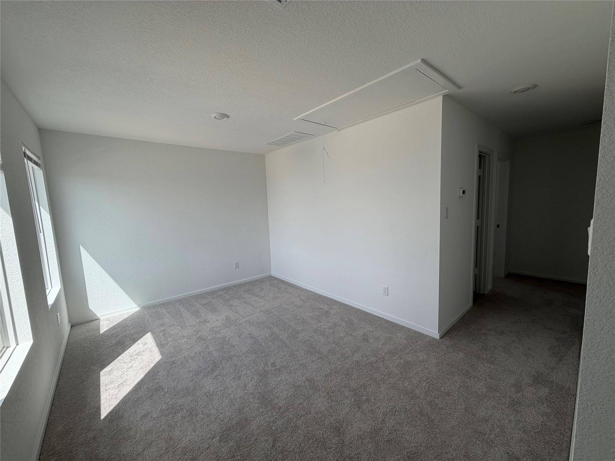 152 Twins TRL, Hutto, TX 78634