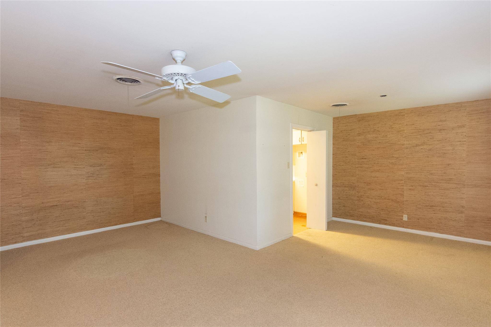 3109 Pinecrest DR, Austin, TX 78757