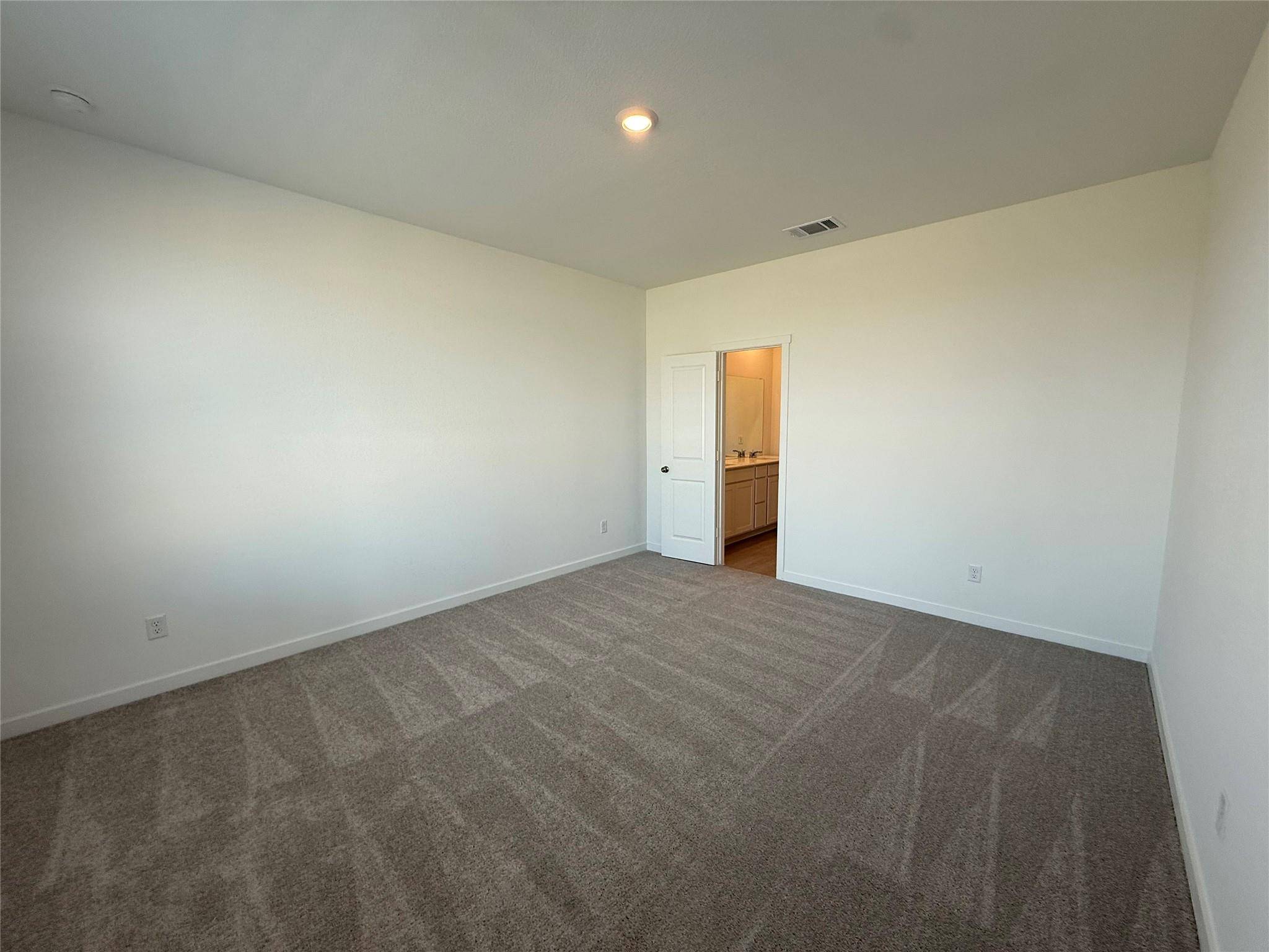 208 Giants PASS, Hutto, TX 78634