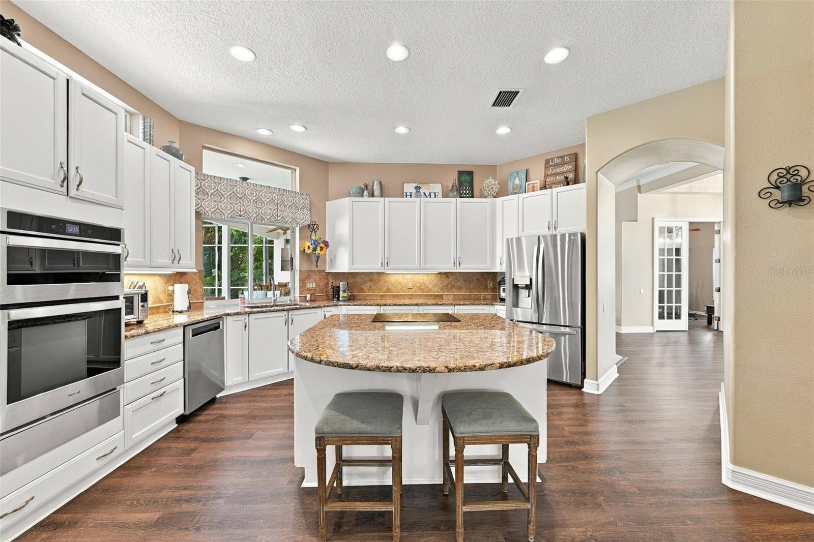 3921 ARLINGTON DR, Palm Harbor, FL 34685