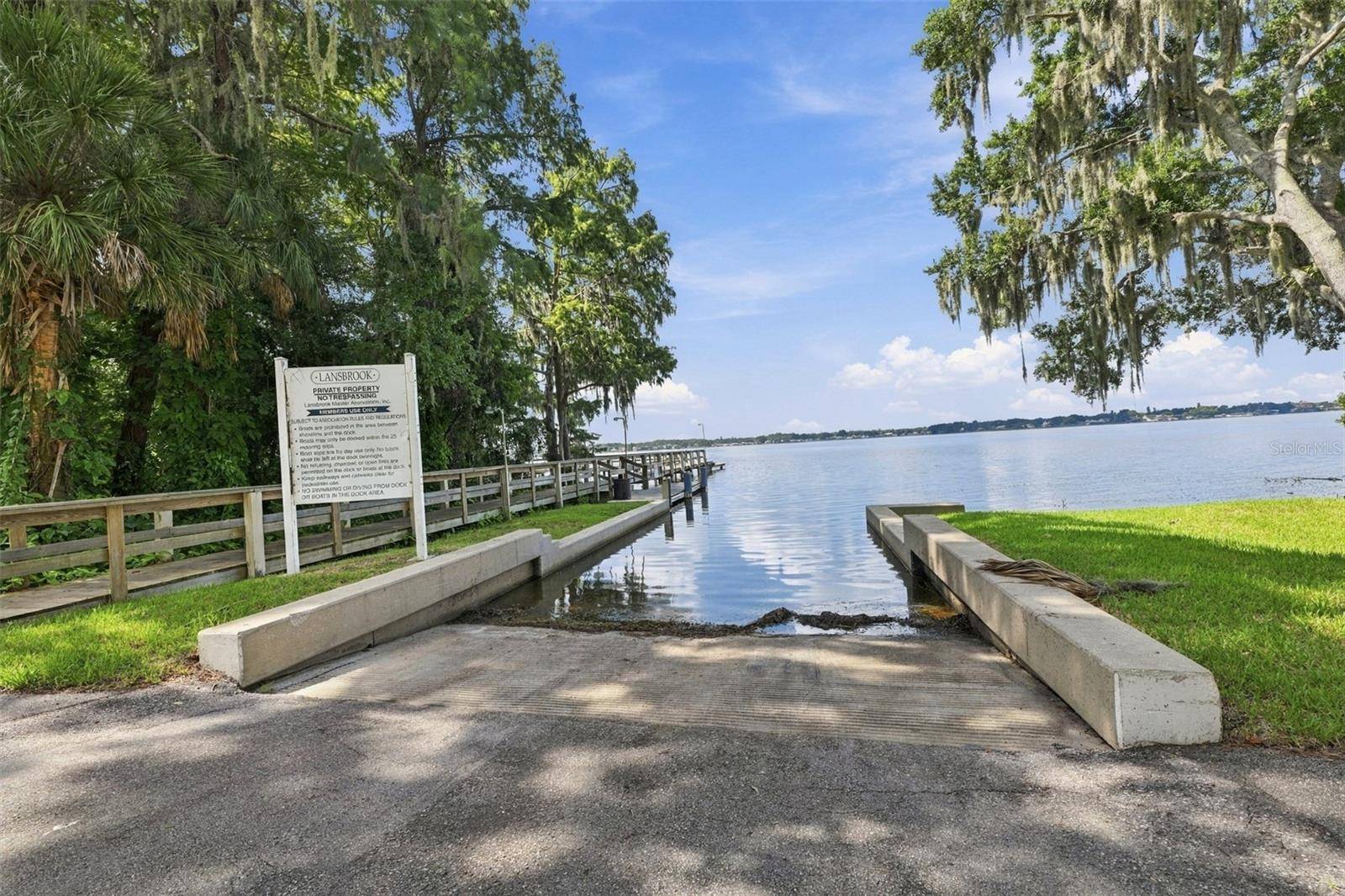 3921 ARLINGTON DR, Palm Harbor, FL 34685