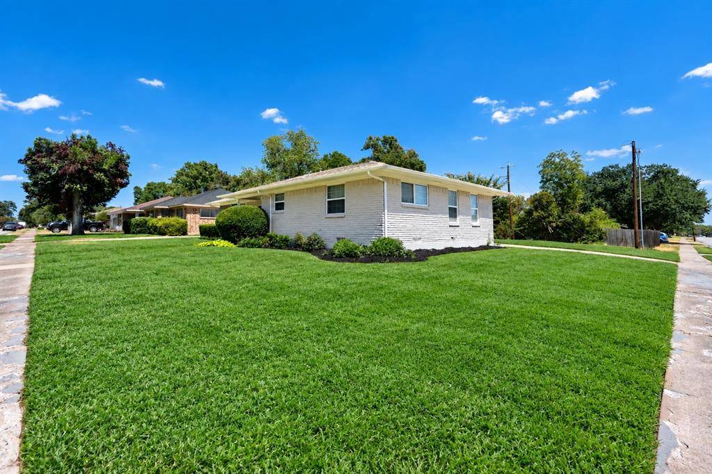4322 Ashville Drive, Garland, TX 75041