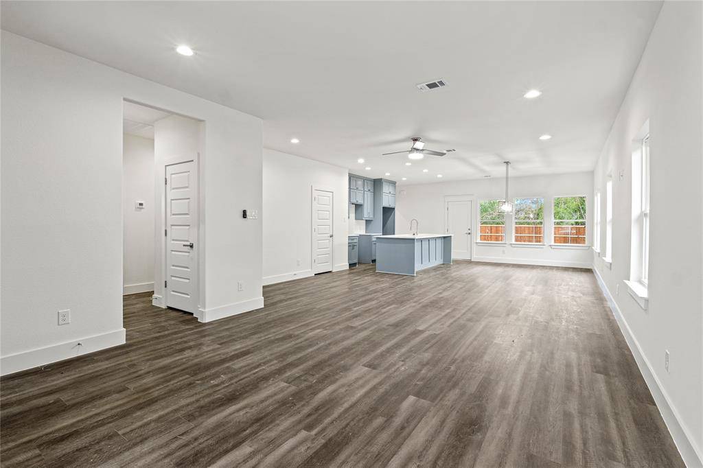 3335 Spring Avenue, Dallas, TX 75215
