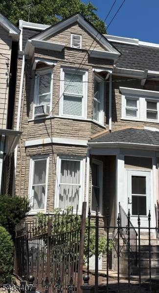 400 Summer Ave, Newark City, NJ 07104