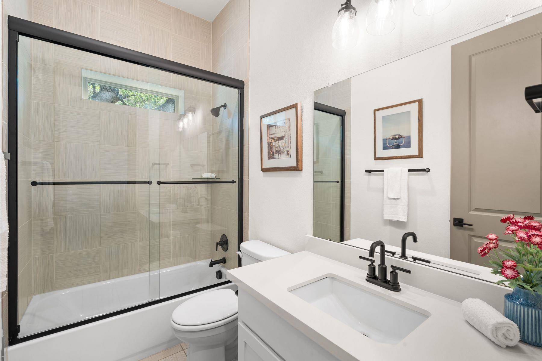112 Barefoot Park LN, Georgetown, TX 78628