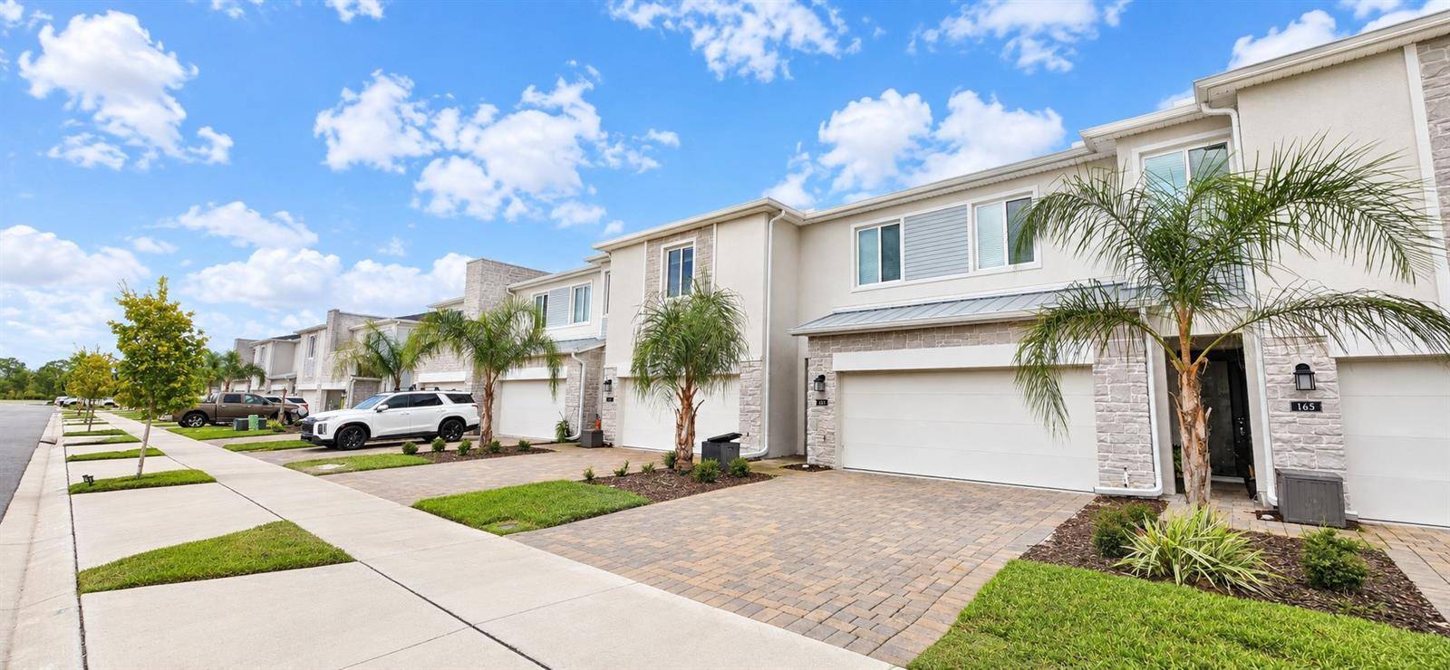 161 NINE IRON DR, Davenport, FL 33896