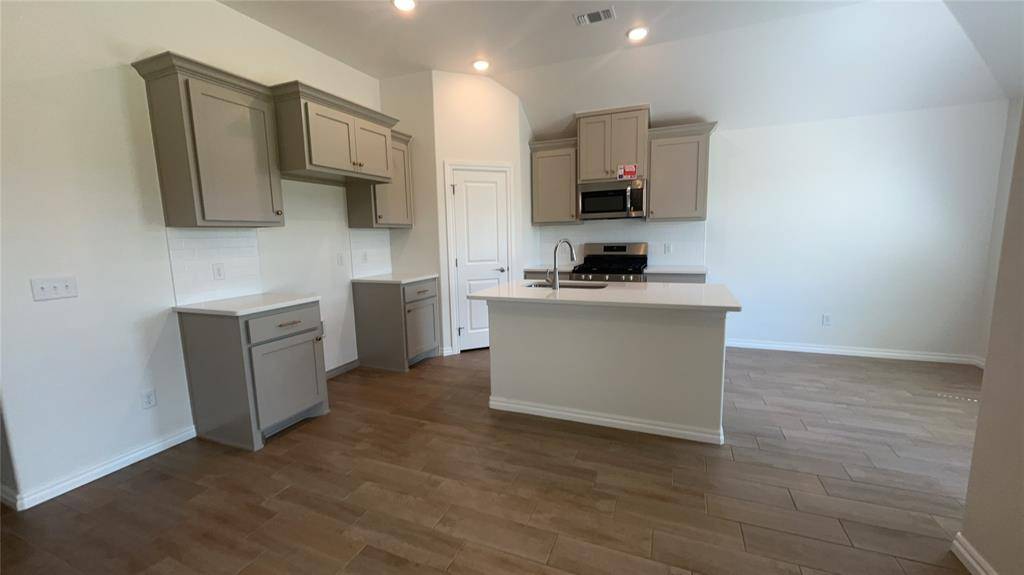 2216 NW 170 ST, Edmond, OK 73012