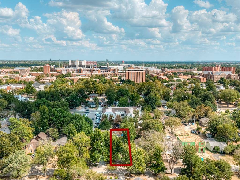 921 S Lahoma AVE, Norman, OK 73069