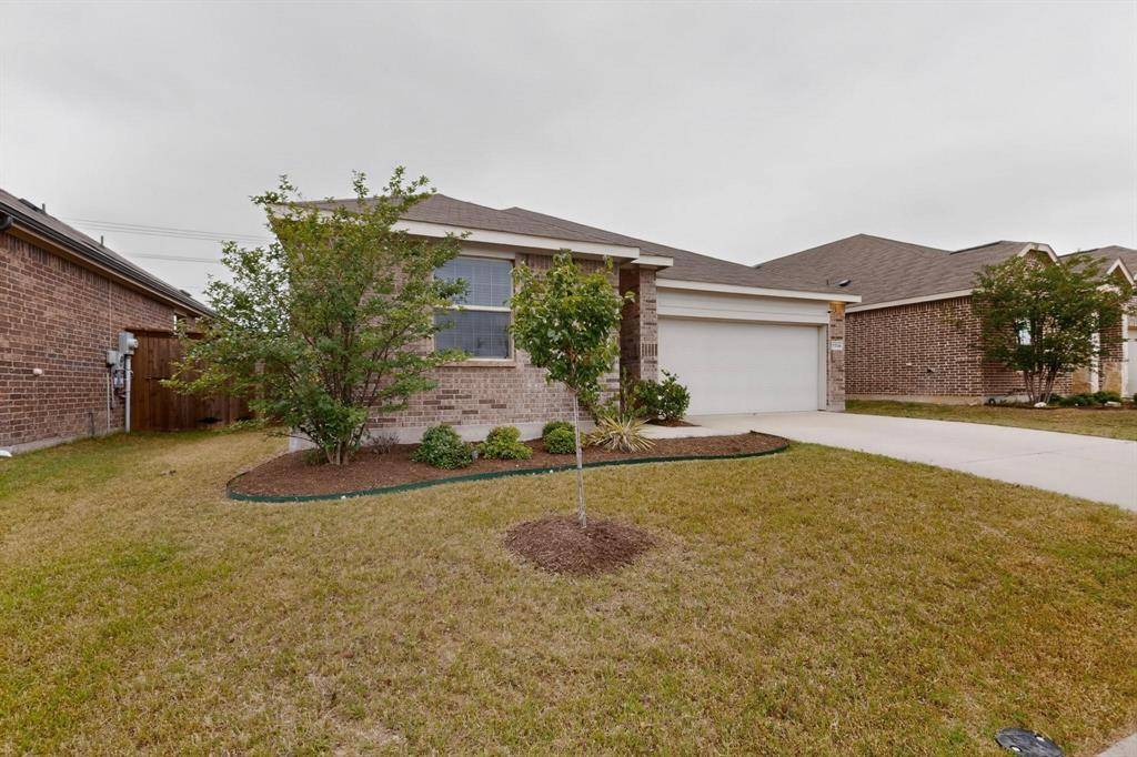 3321 Riverside Drive, Aubrey, TX 76227