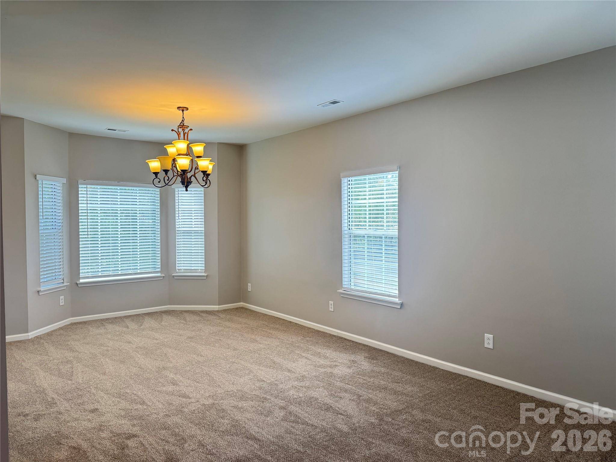 8817 Elkins Park DR, Matthews, NC 28105