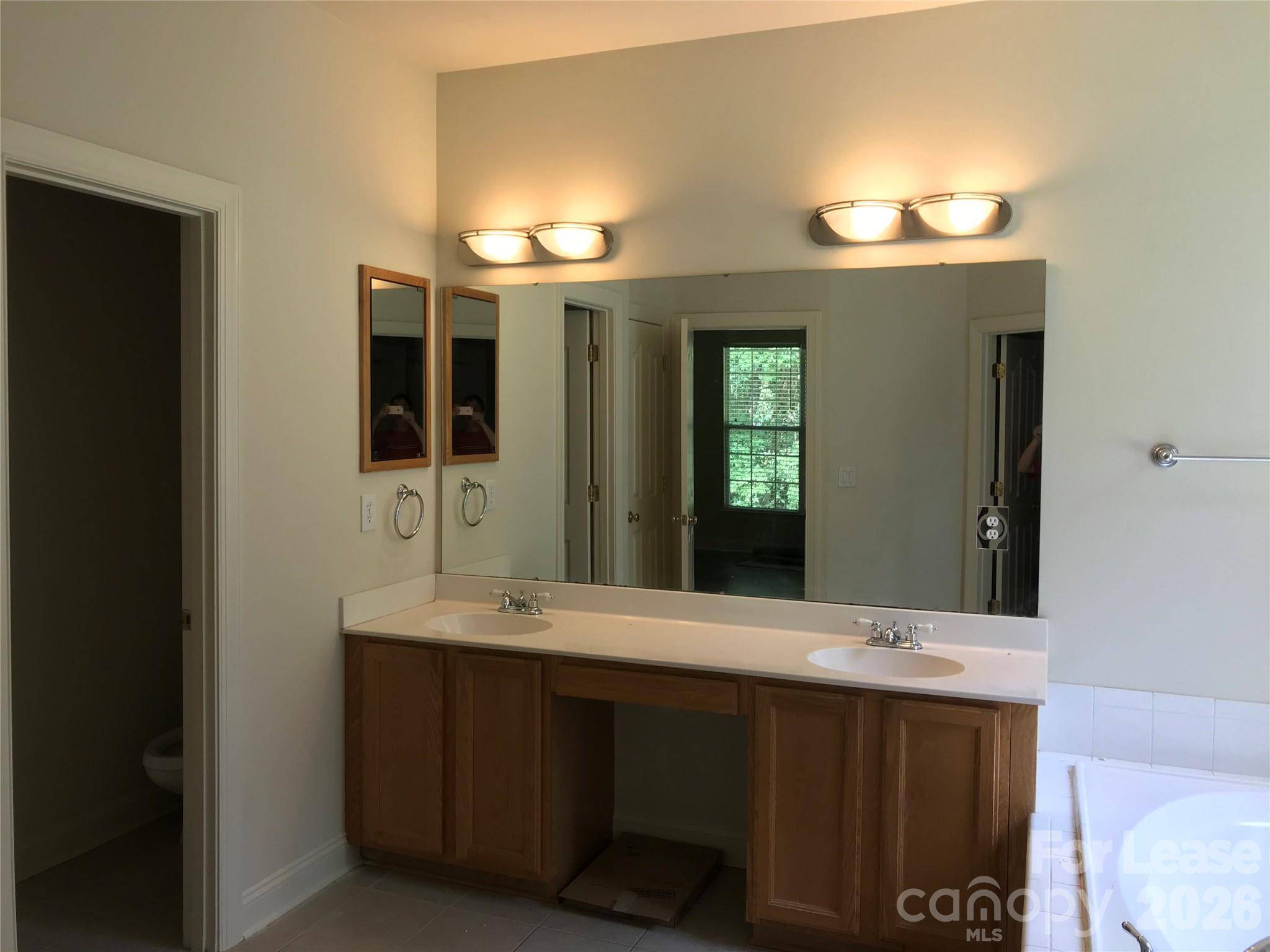 3400 Pasture View CT, Charlotte, NC 28269
