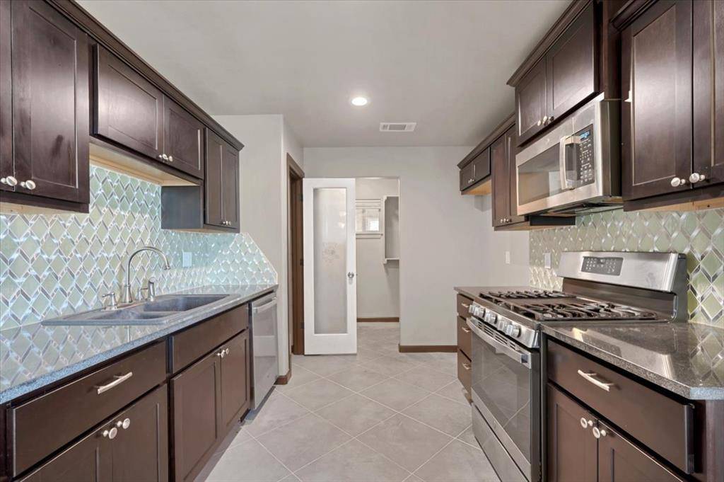 1825 N Myers TER, Oklahoma City, OK 73141