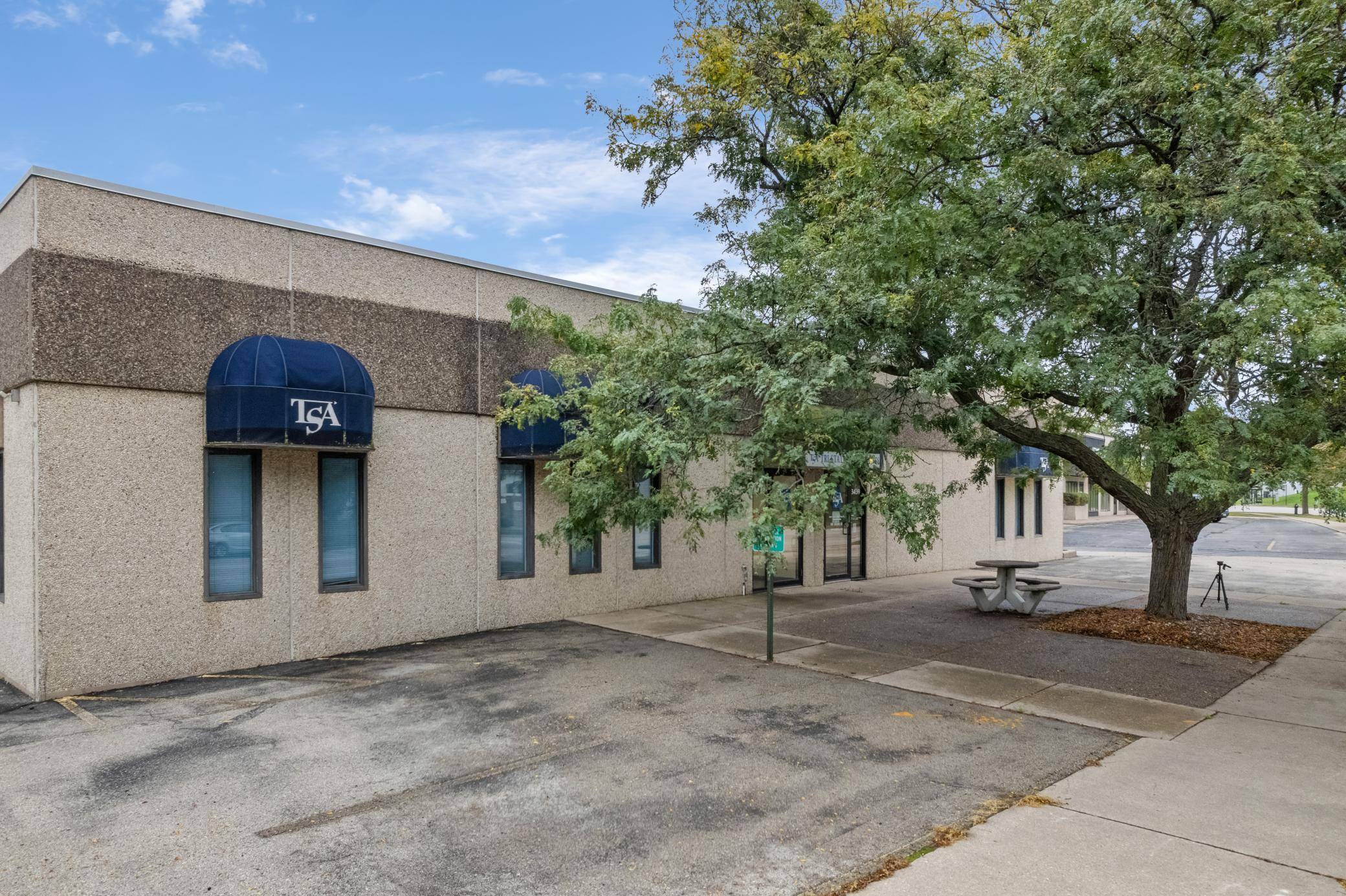 3439 East AVE S, La Crosse, WI 54601