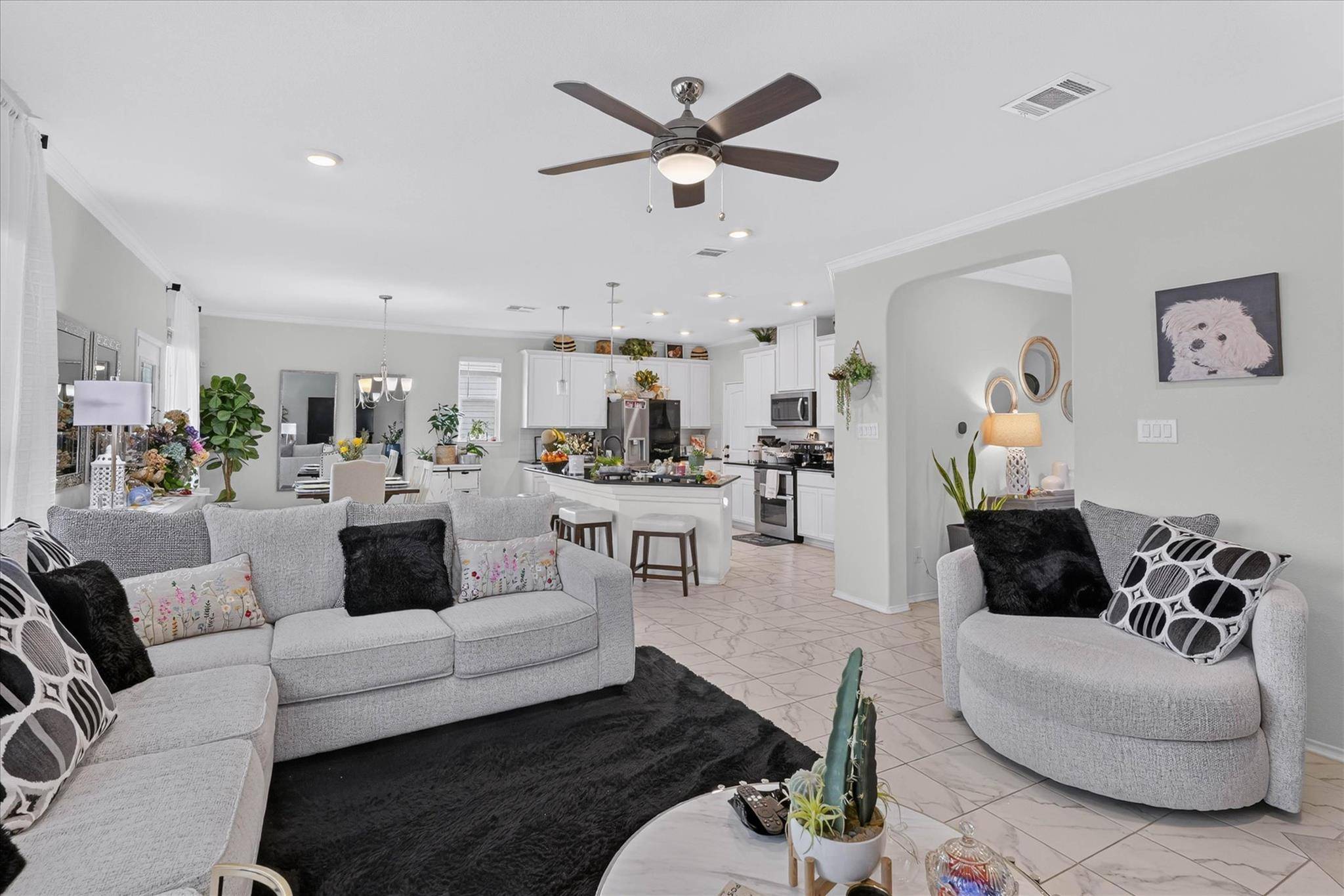 111 Forego DR, Elgin, TX 78621