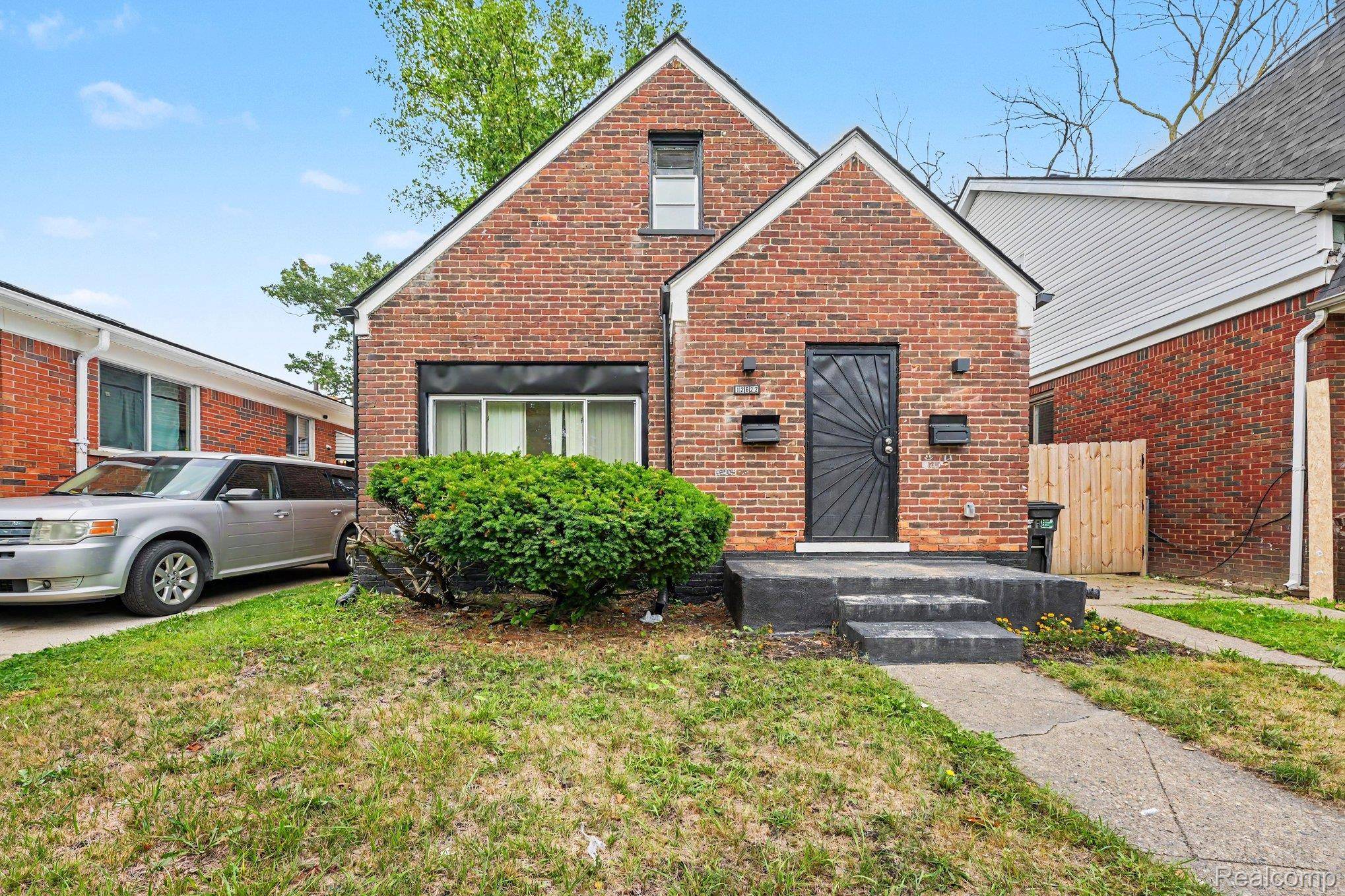 12622 Promenade ST, Detroit, MI 48213