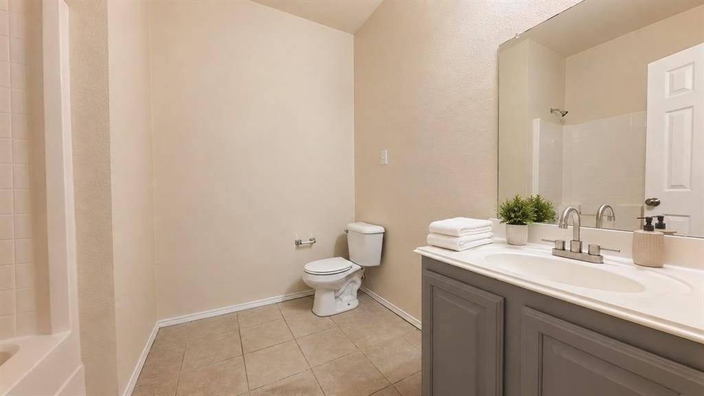 1513 Creek Springs Drive, Allen, TX 75002