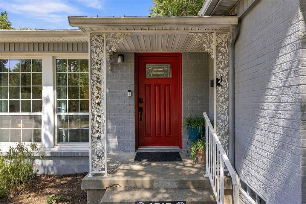 1715 Lansford Avenue, Dallas, TX 75224