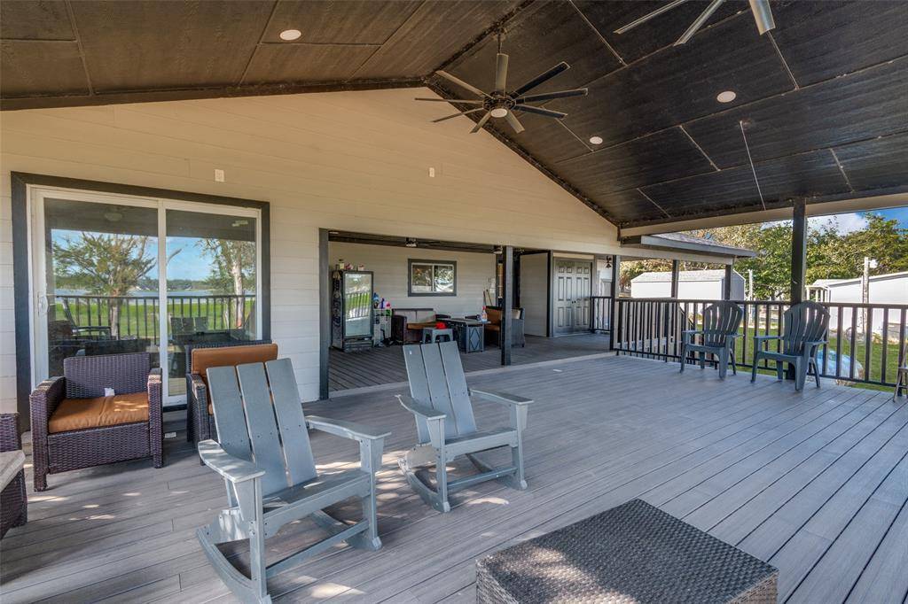 230 Overlook Trail, Gun Barrel City, TX 75156