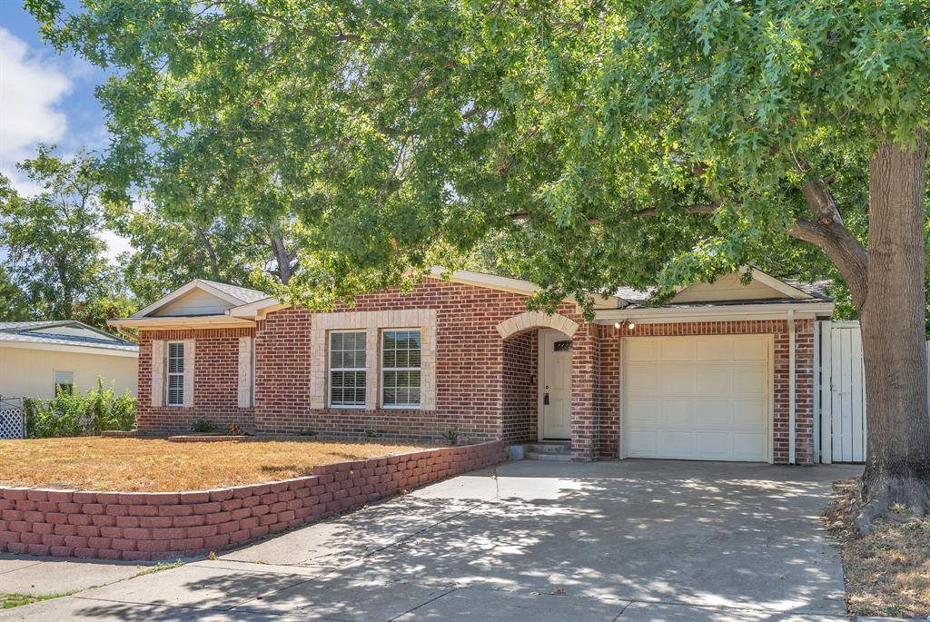 1314 E Lovers Lane, Arlington, TX 76010