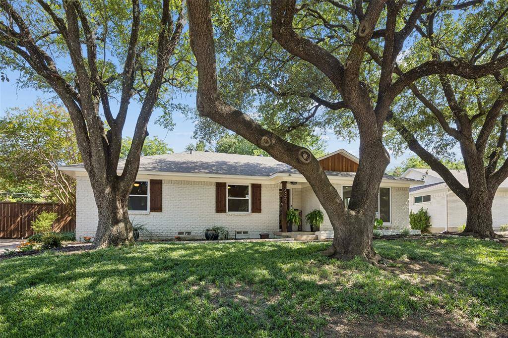 2351 Saint Francis Avenue, Dallas, TX 75228