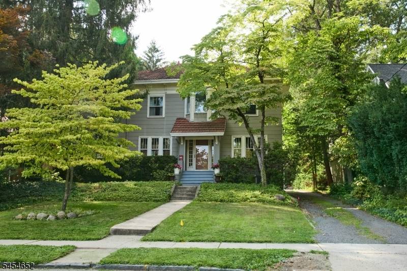 115 Maplewood Ave, Maplewood Twp., NJ 07040