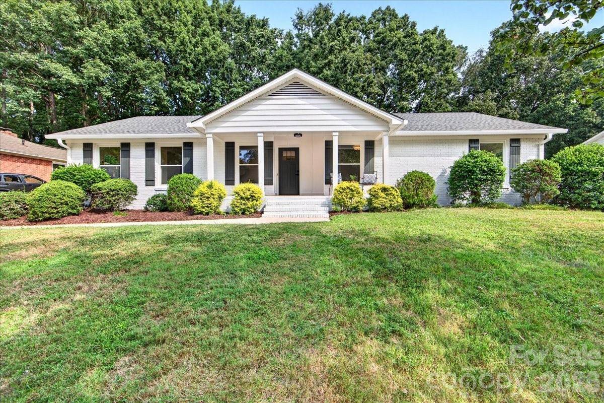 1236 Beechdale DR, Charlotte, NC 28212