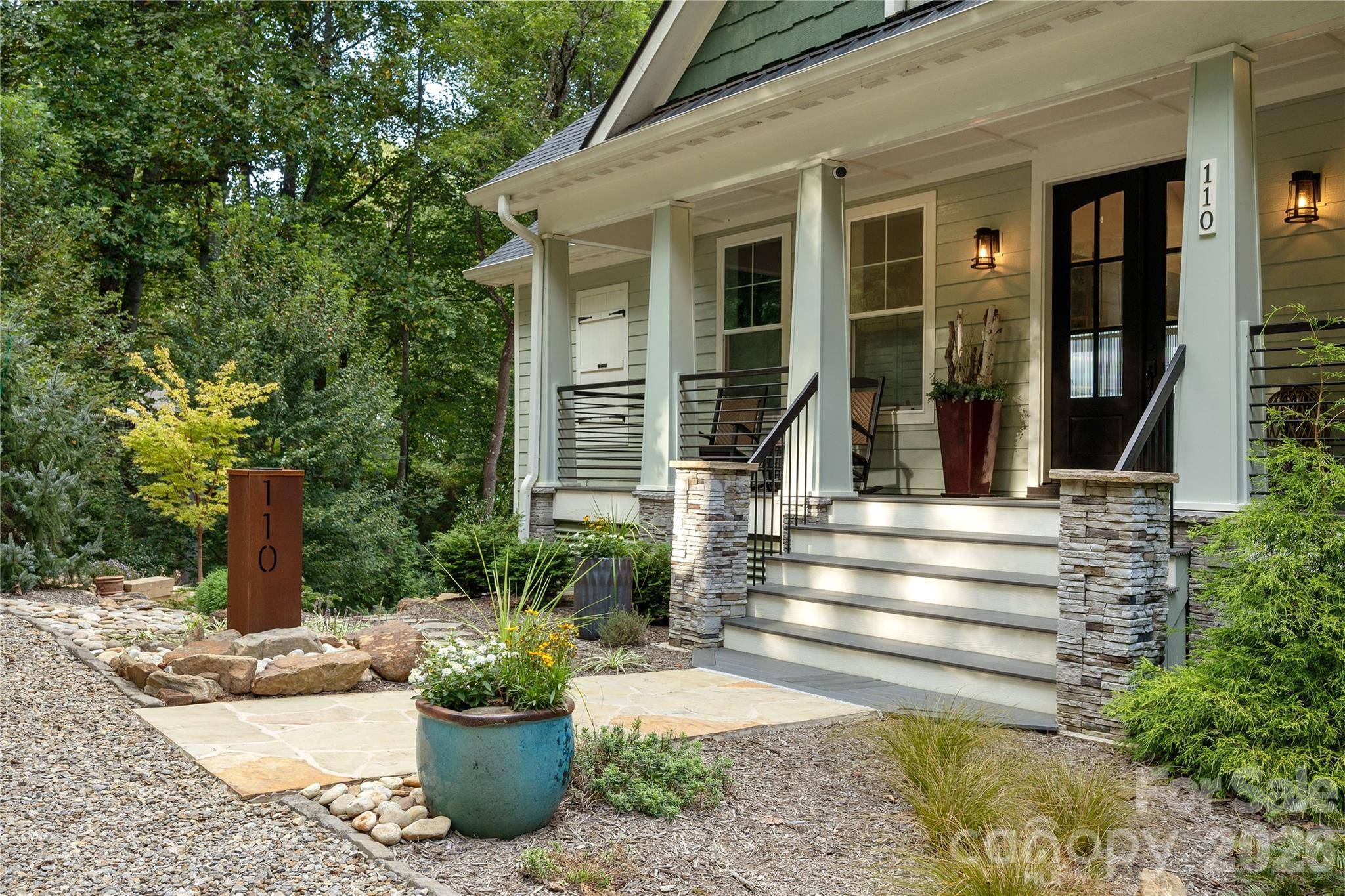 110 Quail Mountain LN, Waynesville, NC 28786