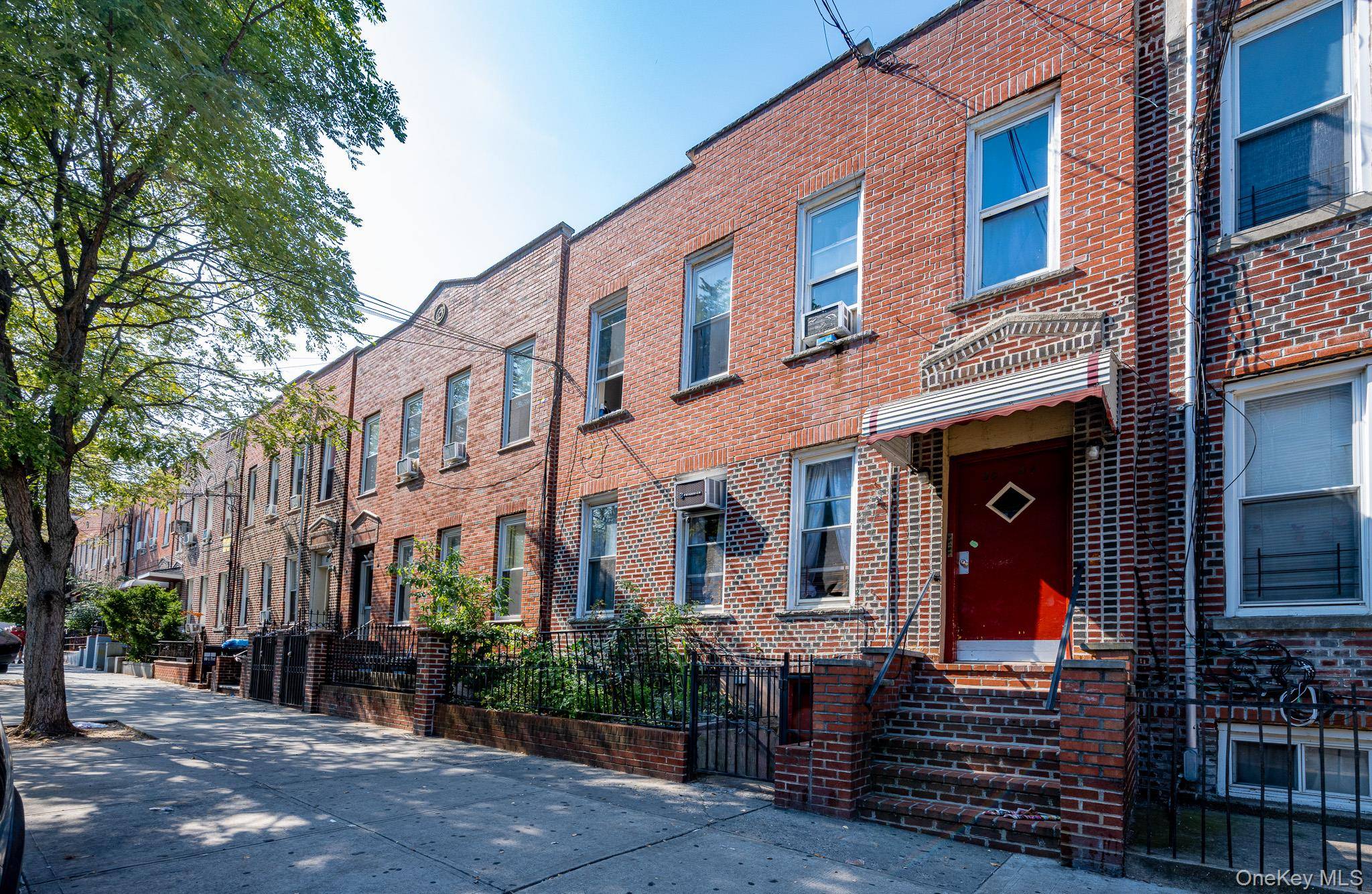 38-04 111th ST, Corona, NY 11368