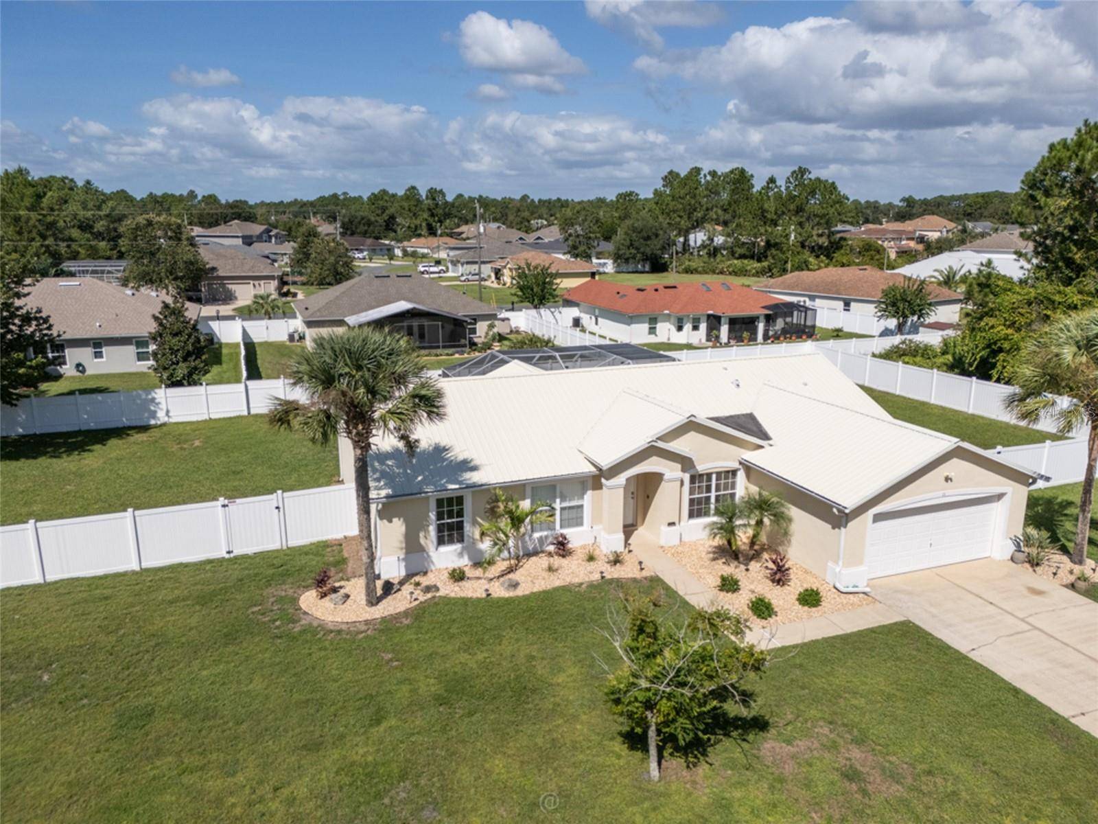 11 LANCASTER LN, Palm Coast, FL 32137