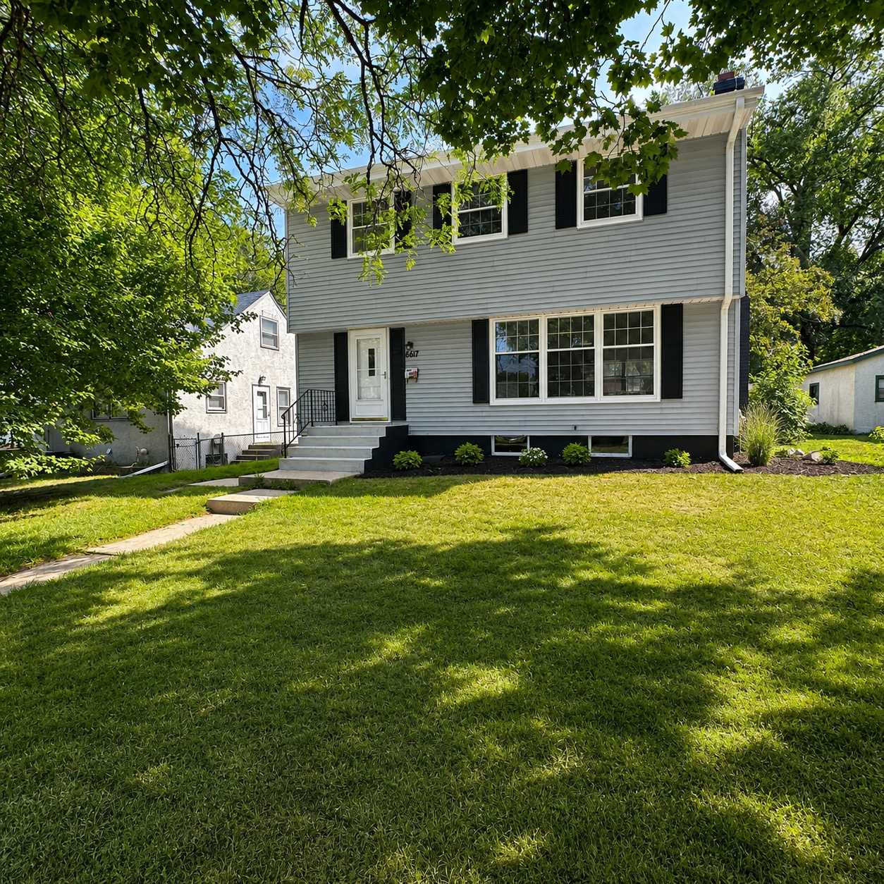 6617 2nd AVE S, Richfield, MN 55423