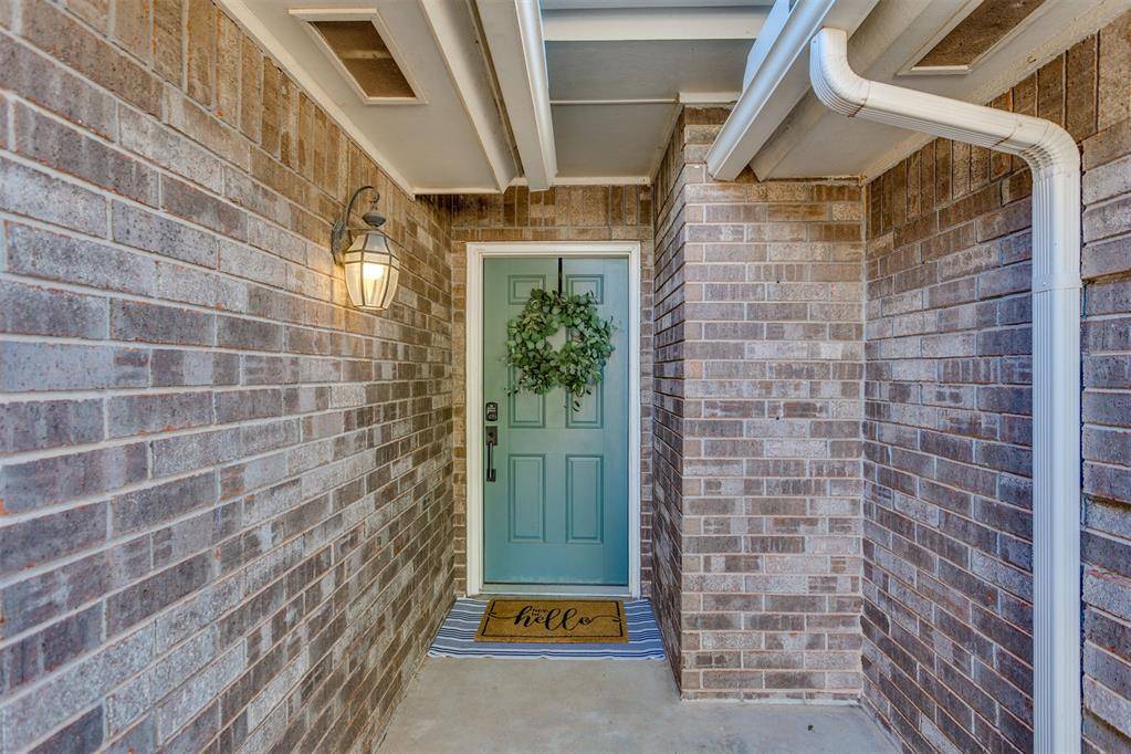 704 Gregg CT, Yukon, OK 73099