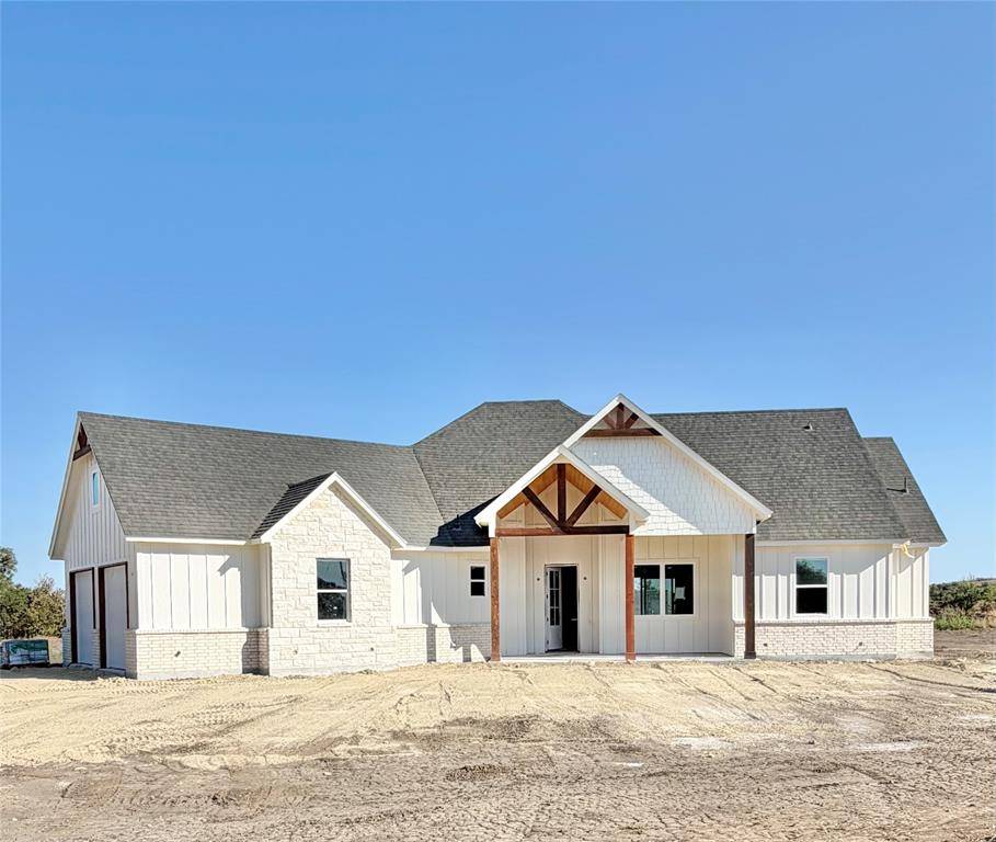 2009 Collin Street, Weatherford, TX 76085