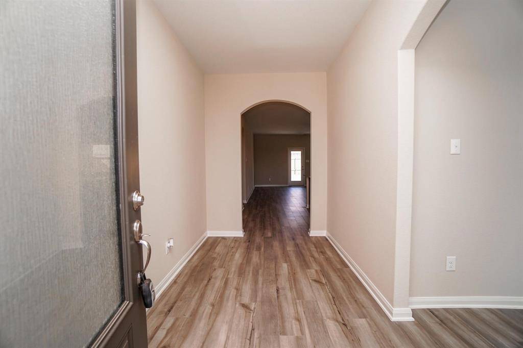 5404 Songbird Trail, Denton, TX 76207