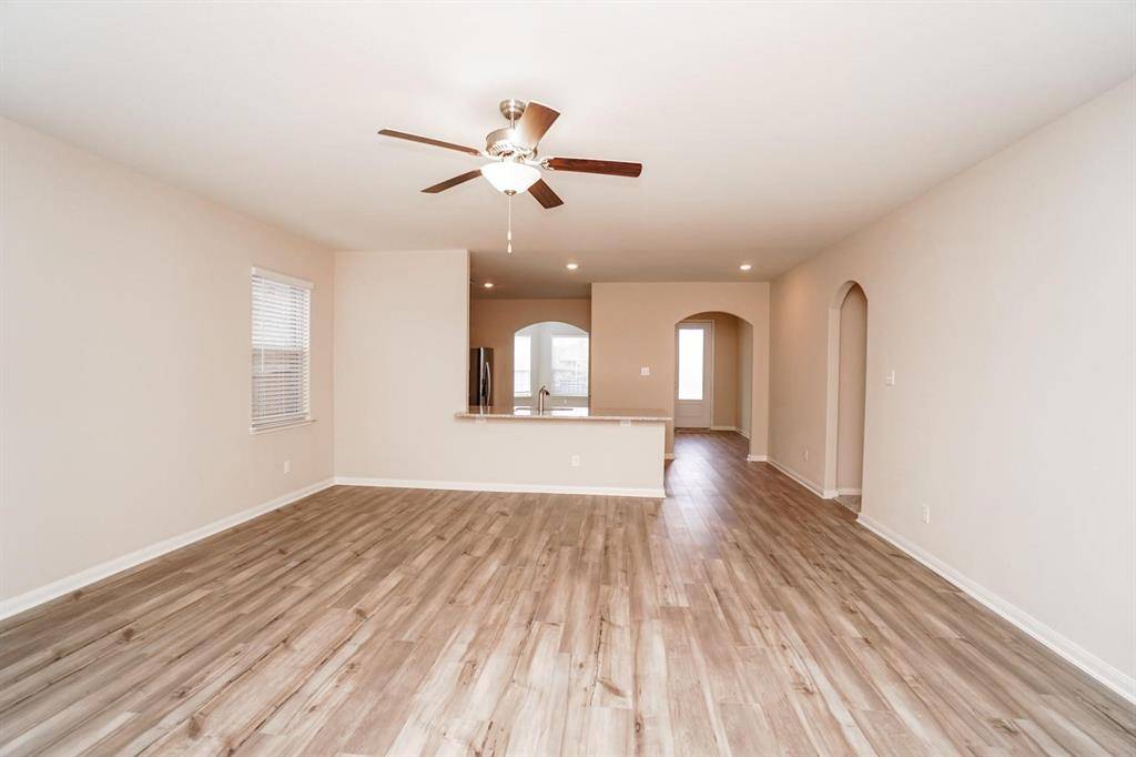 5404 Songbird Trail, Denton, TX 76207