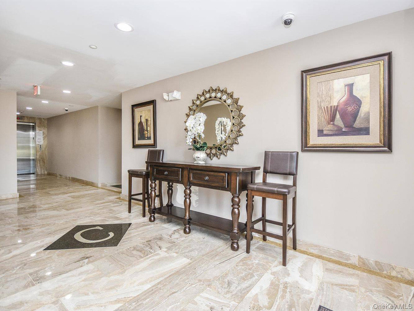 200 Carney ST #202, Glen Cove, NY 11542
